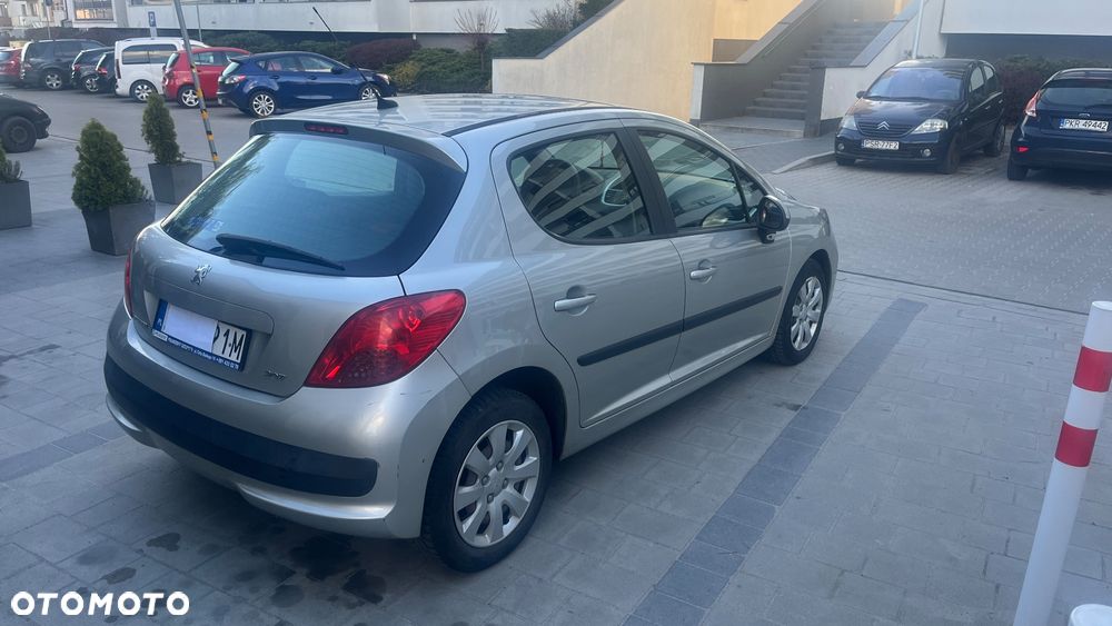 Peugeot 207 1.4 Trendy nICE - 4