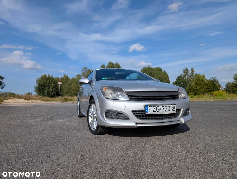 Opel Astra - 4