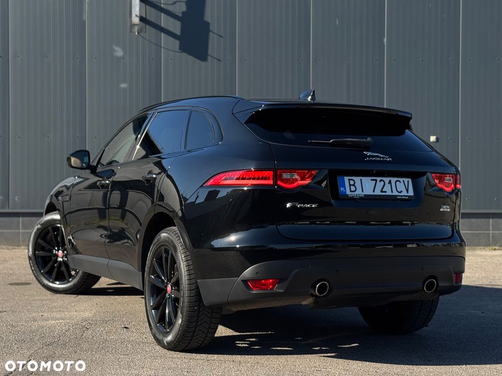 Jaguar F-Pace 30t AWD Prestige - 18
