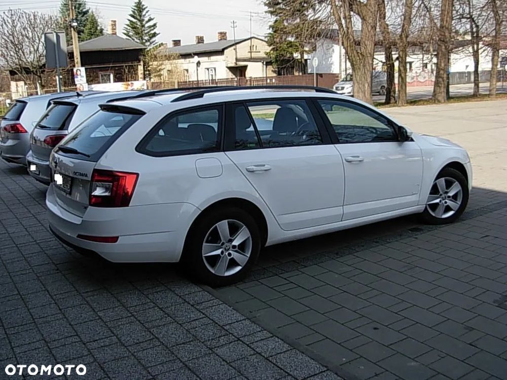 Skoda Octavia 2.0 TDI 4x4 Ambition - 3
