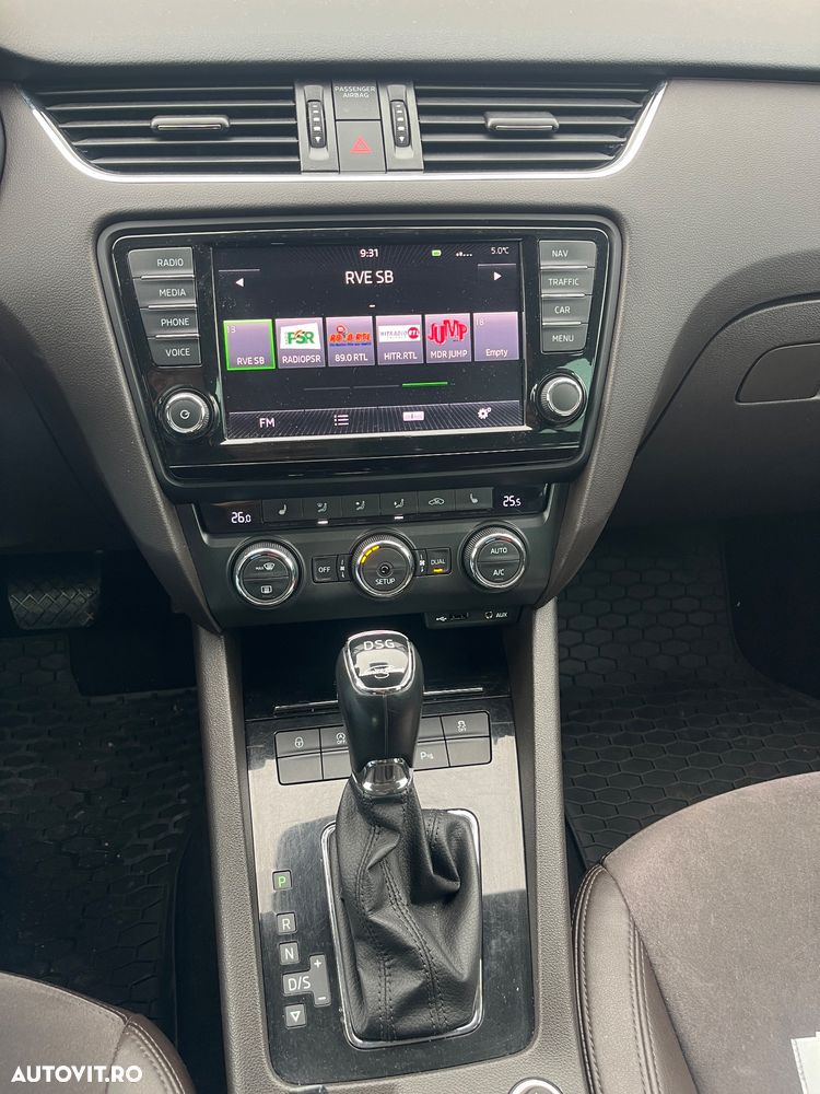 Skoda Octavia 2.0 TDI (Green tec) 4x4 DSG L&K - 16