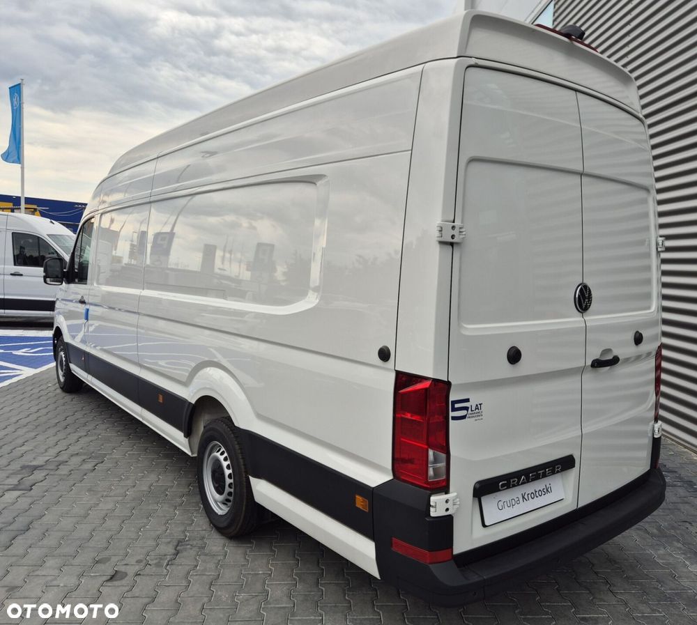 Volkswagen Crafter 2.0 TDI Manual - 10
