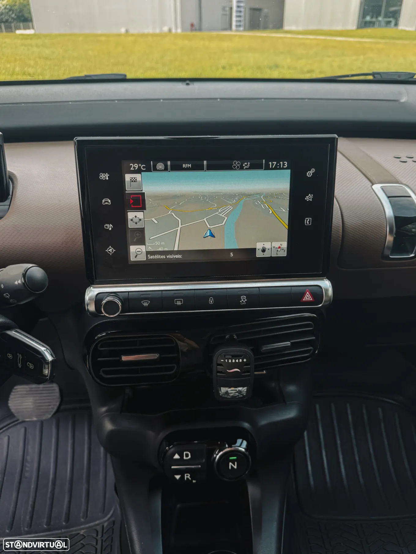 Citroën C4 Cactus 1.6 e-HDi Shine ETG6 - 17