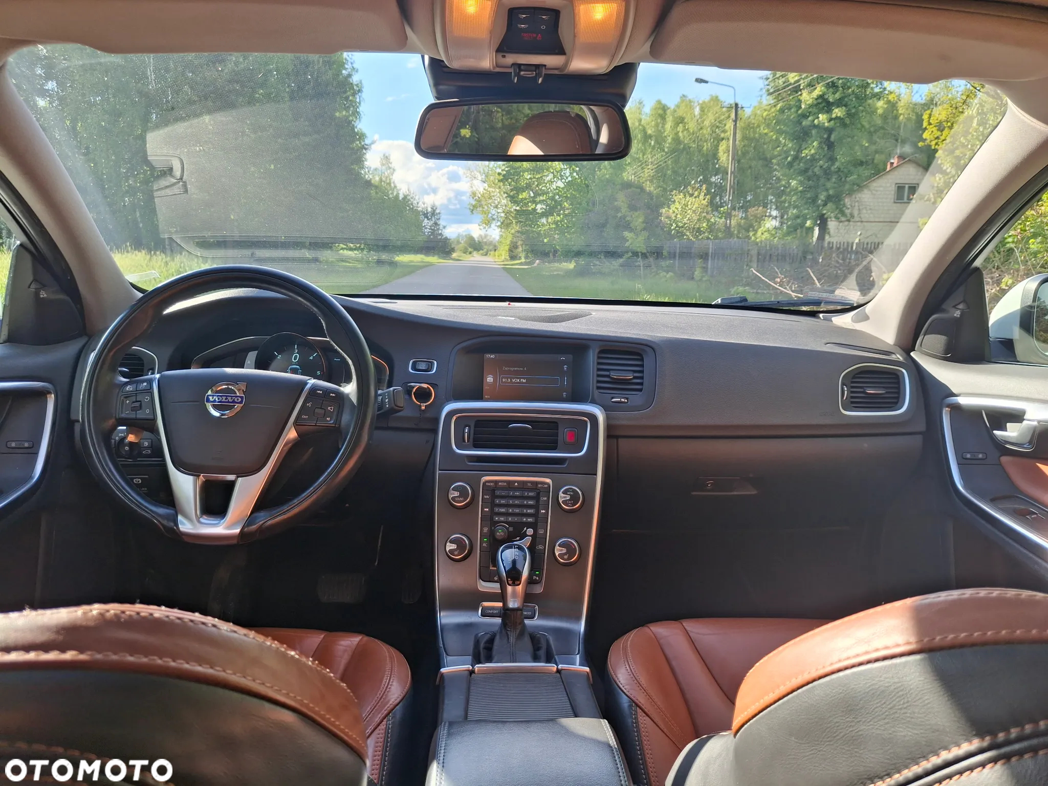 Volvo S60 D5 Summum - 8