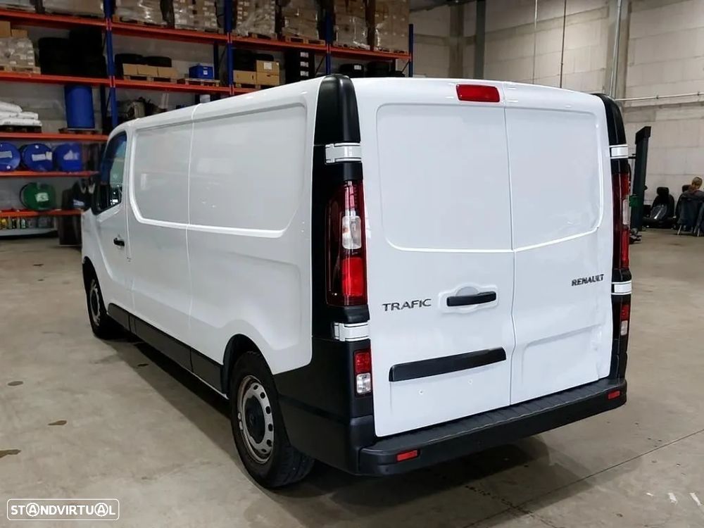 Renault Trafic 2.0 dCi L2H1 1.2T - 3