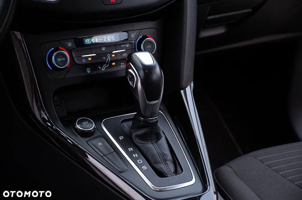 Ford Focus 2.0 TDCi Titanium ASS PowerShift - 34