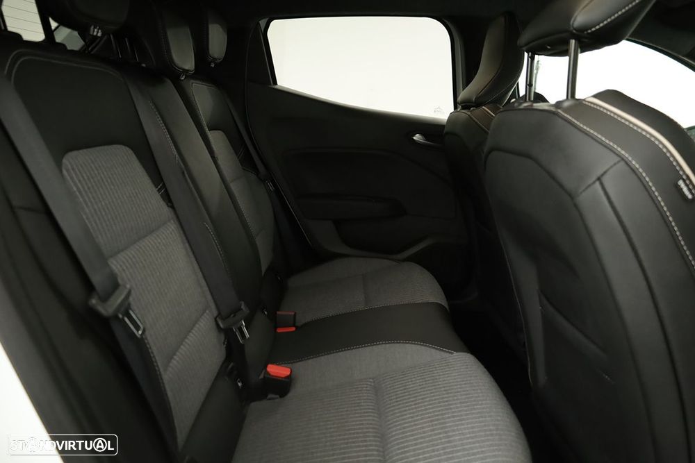 Renault Clio 1.0 TCe Techno - 23