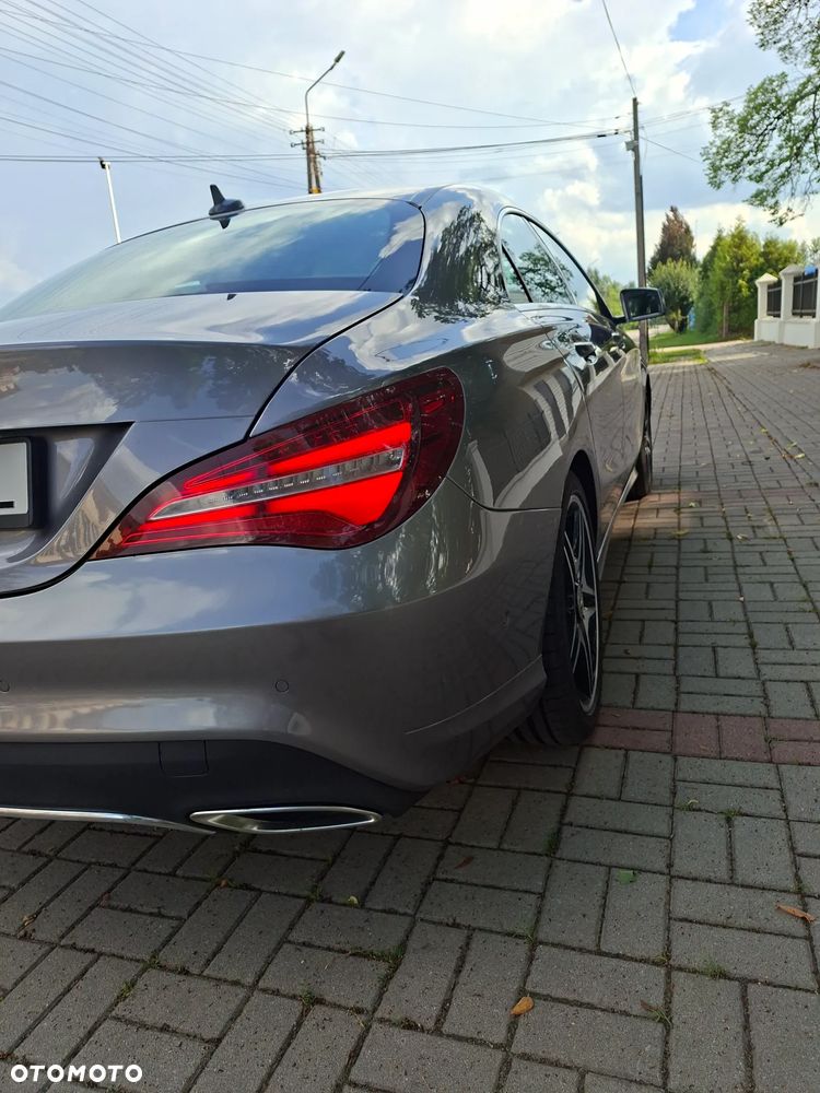 Mercedes-Benz CLA 200 d 7G-DCT - 11