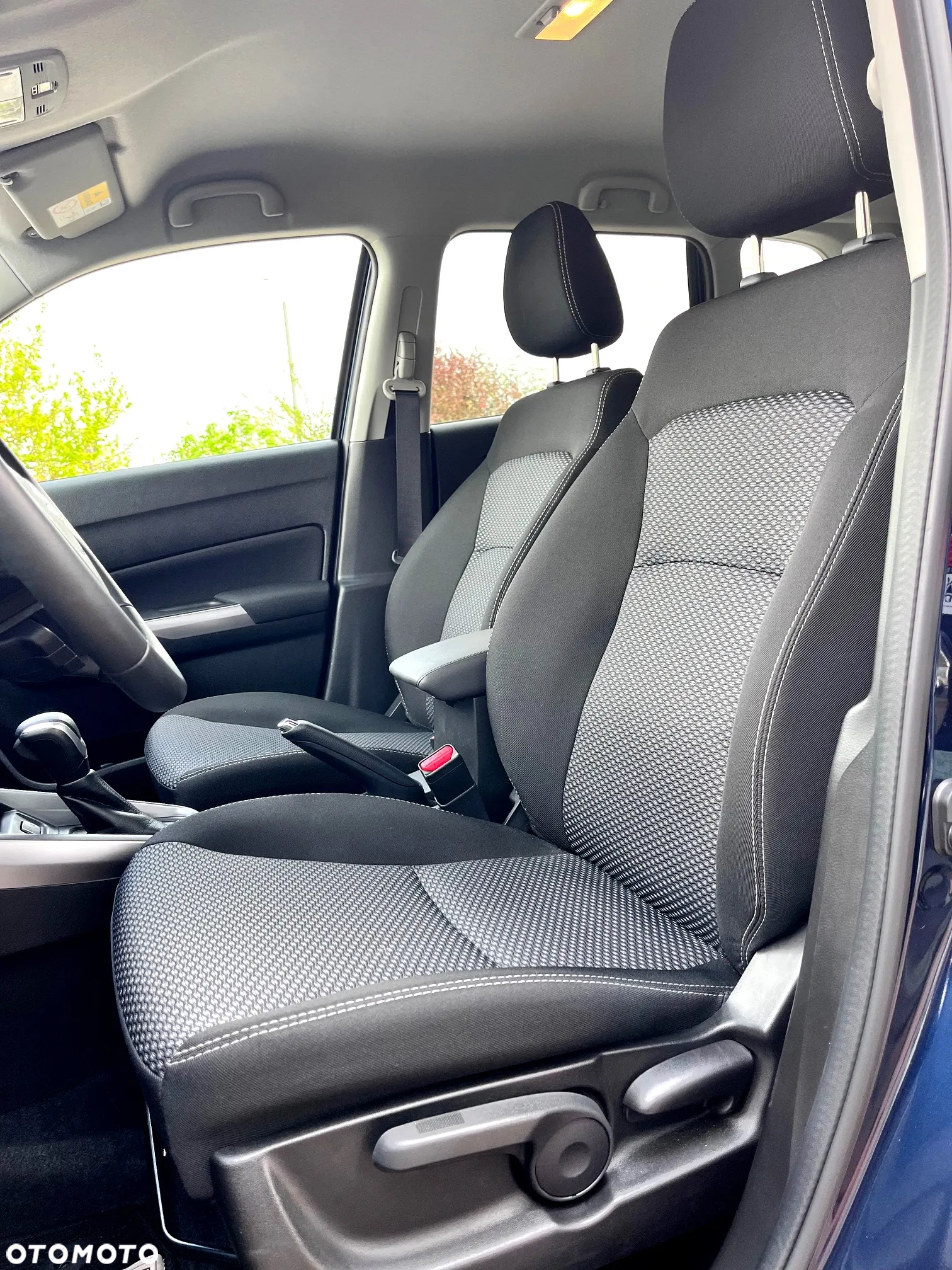 Suzuki Vitara 1.5 DualJet Hybrid Premium Plus 2WD AGS - 28