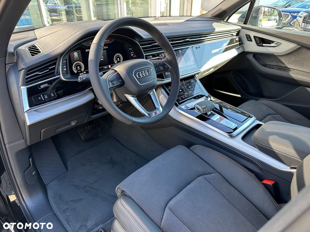 Audi Q7 - 13