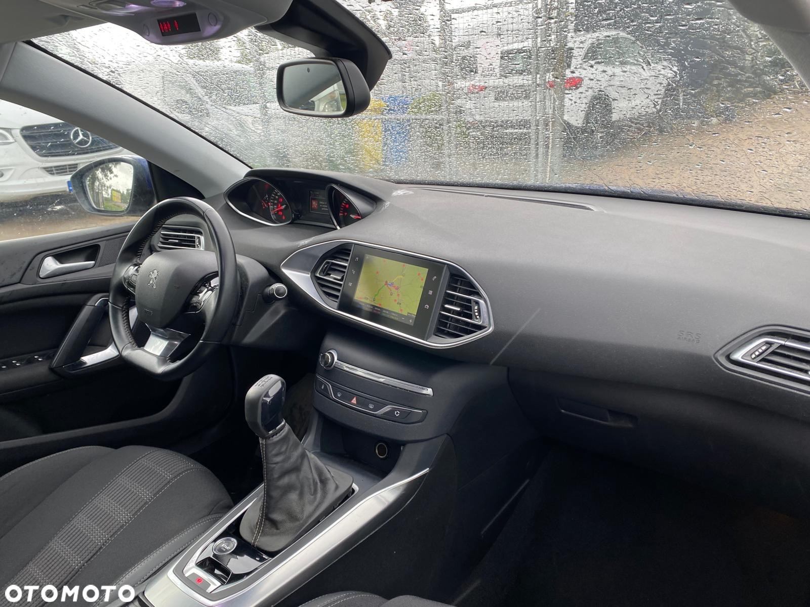Peugeot 308 1.2 PureTech Active S&S - 5