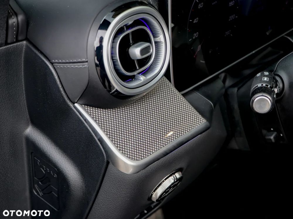 Mercedes-Benz GLC 220 d mHEV 4-Matic Avantgarde - 19