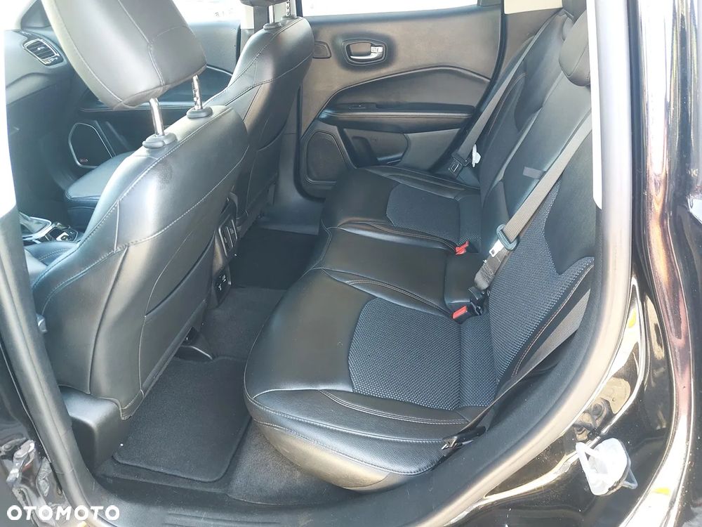 Jeep Compass 1.4 TMair Limited 4WD S&S - 14