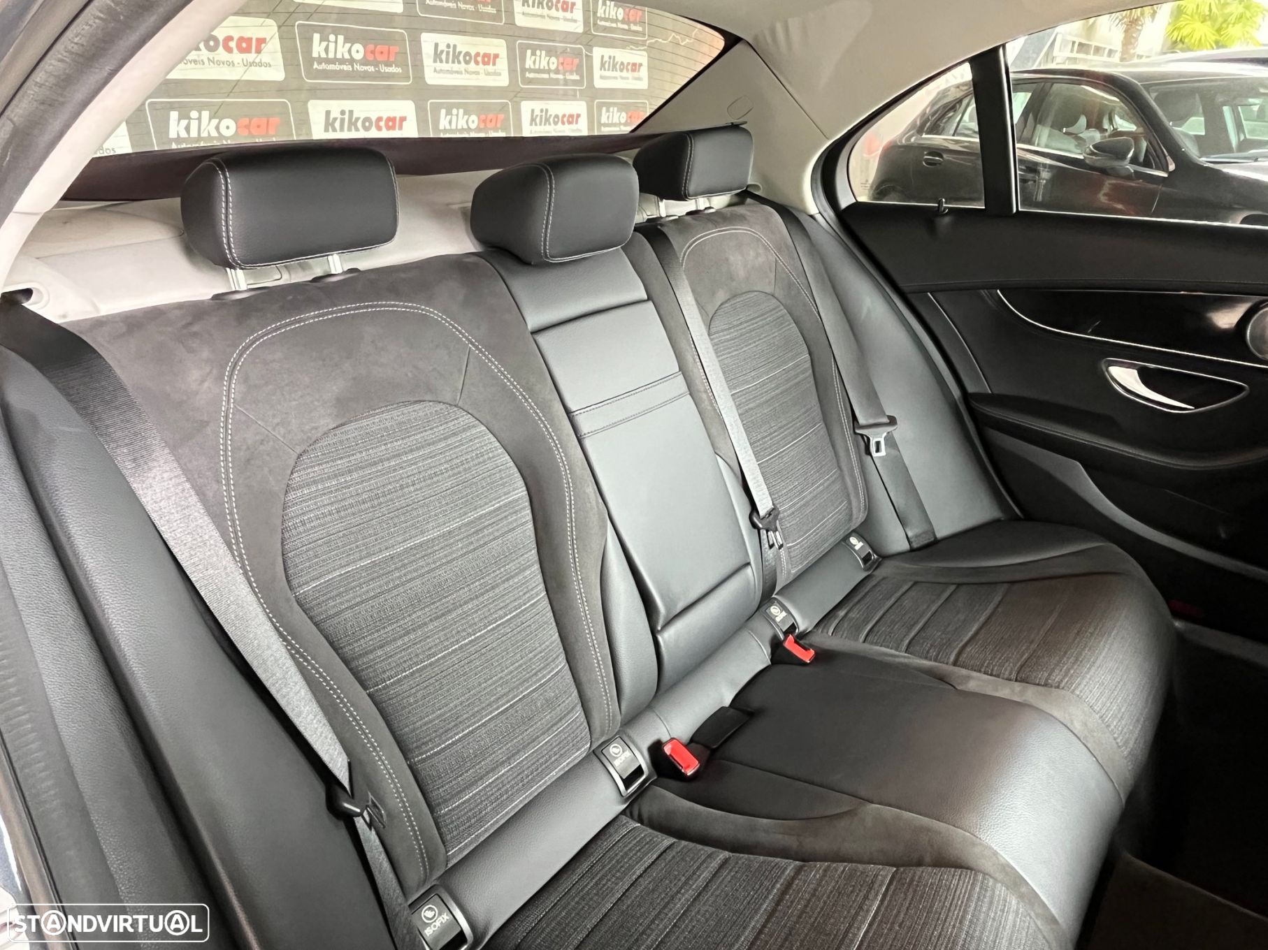 Mercedes-Benz C 220 BlueTEC AMG Line - 52
