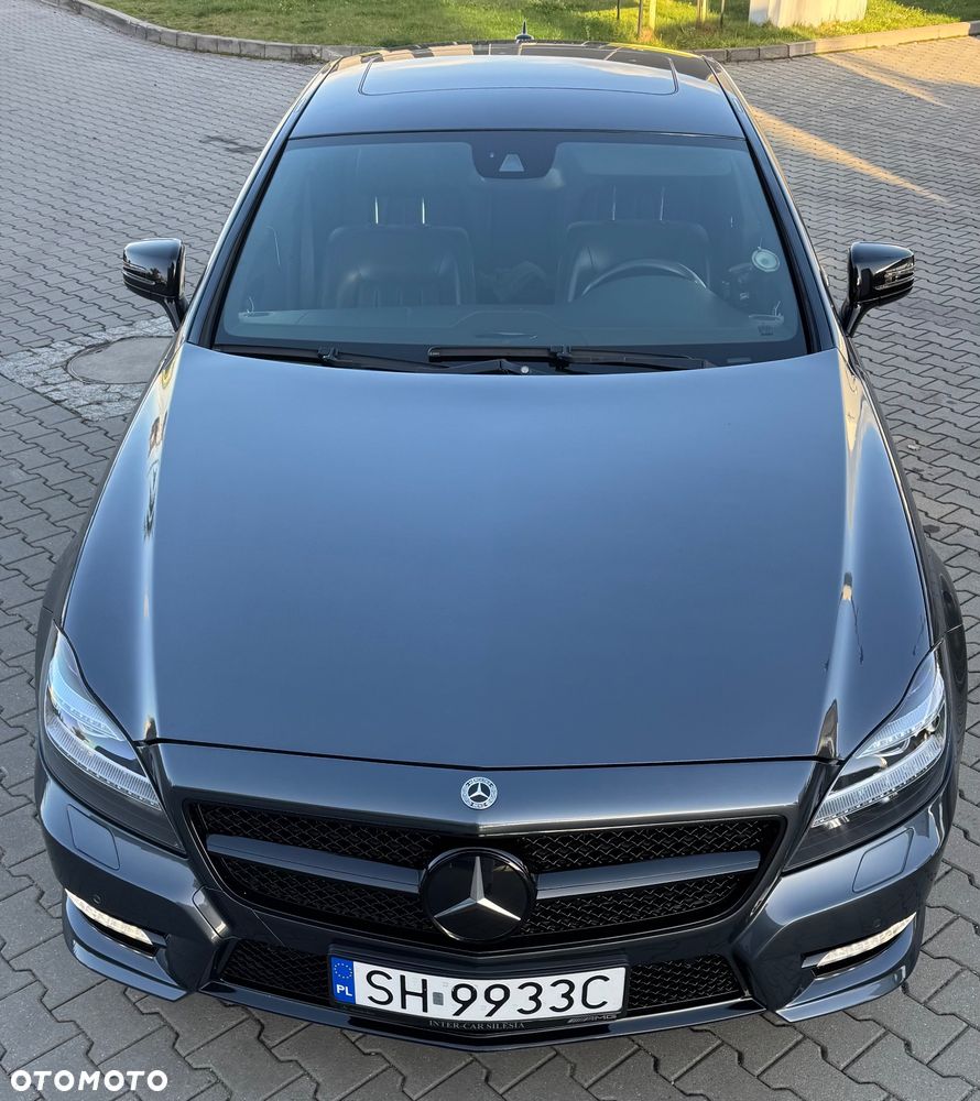 Mercedes-Benz CLS - 6