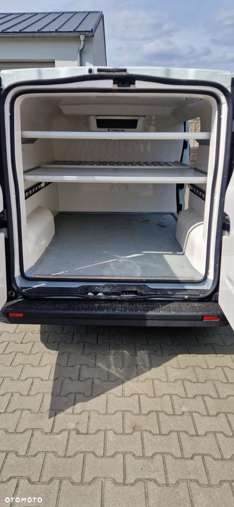 Renault Trafic - 6