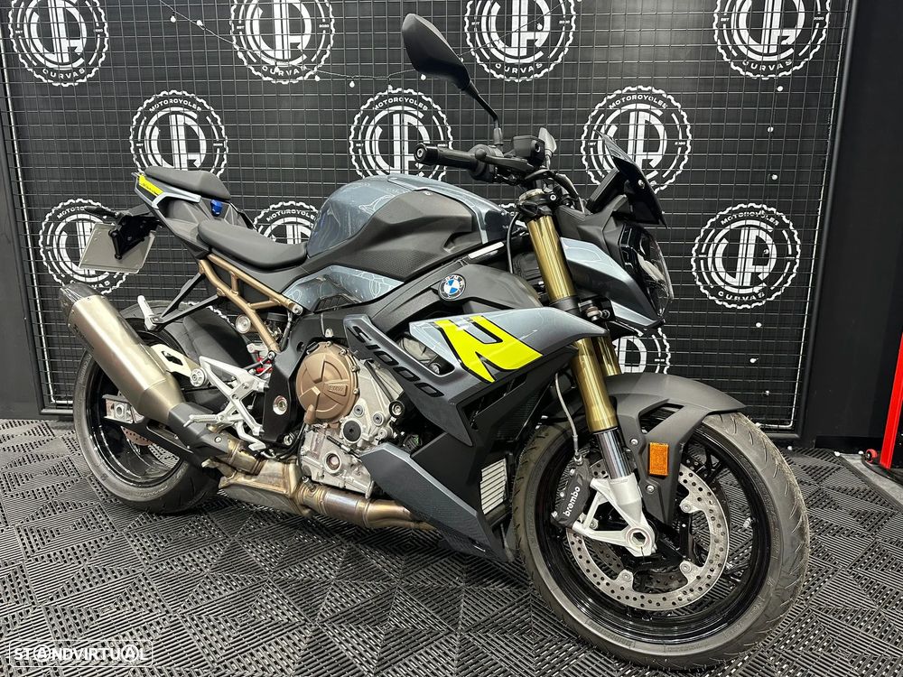 BMW S 1000 R (PACK COMFORT E DYNAMIC, AKRAPOVIC) - 1