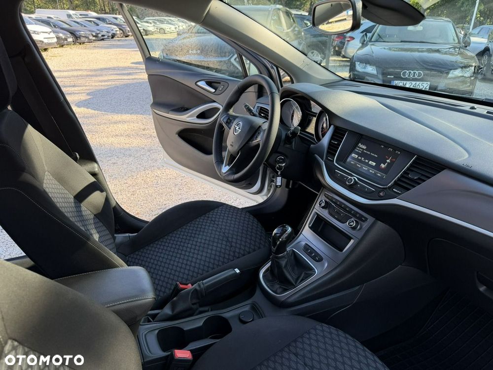 Opel Astra 1.4 T Enjoy S&S - 14