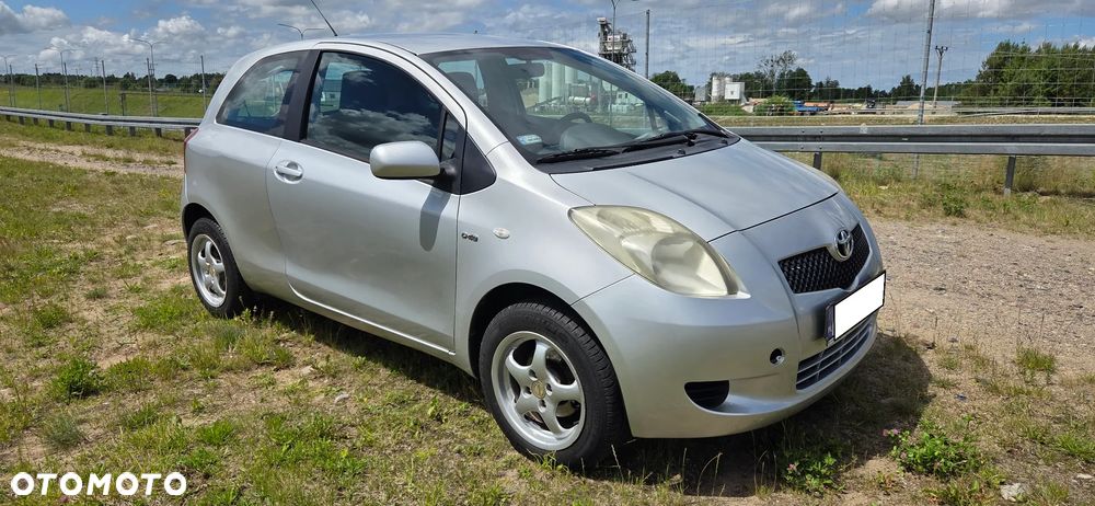 Toyota Yaris 1.4 D-4D Sol - 6