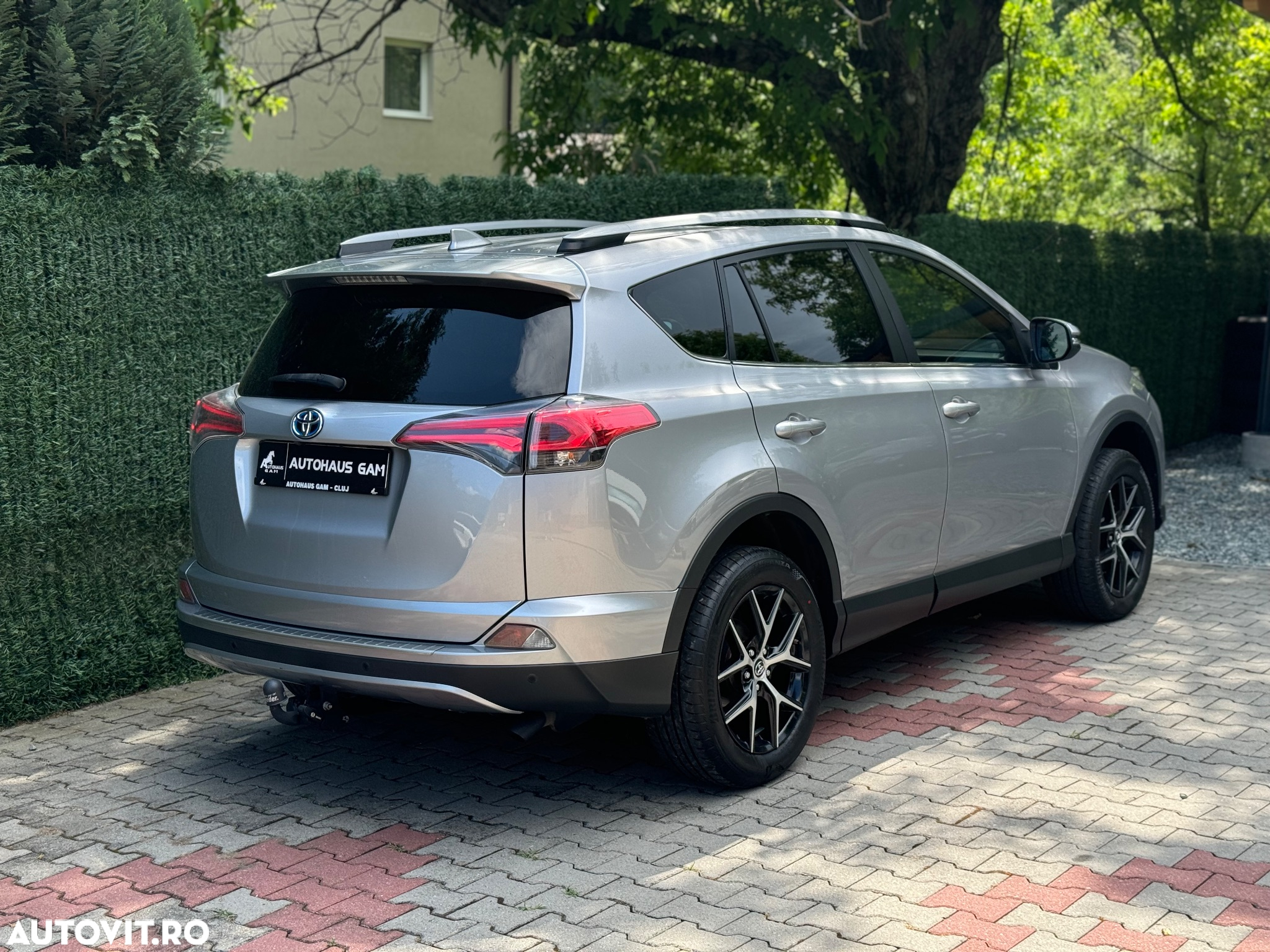 Toyota RAV4 2.5 VVT-i HSD 4x4 Luxury - 4