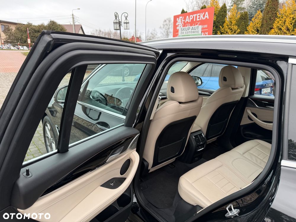 BMW X3 xDrive20d Luxury Line sport - 7