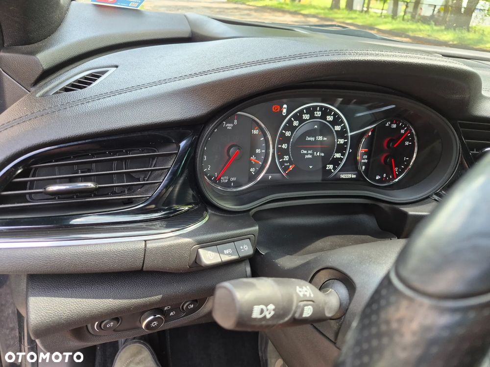 Opel Insignia 2.0 T 4x4 Elite S&S - 15