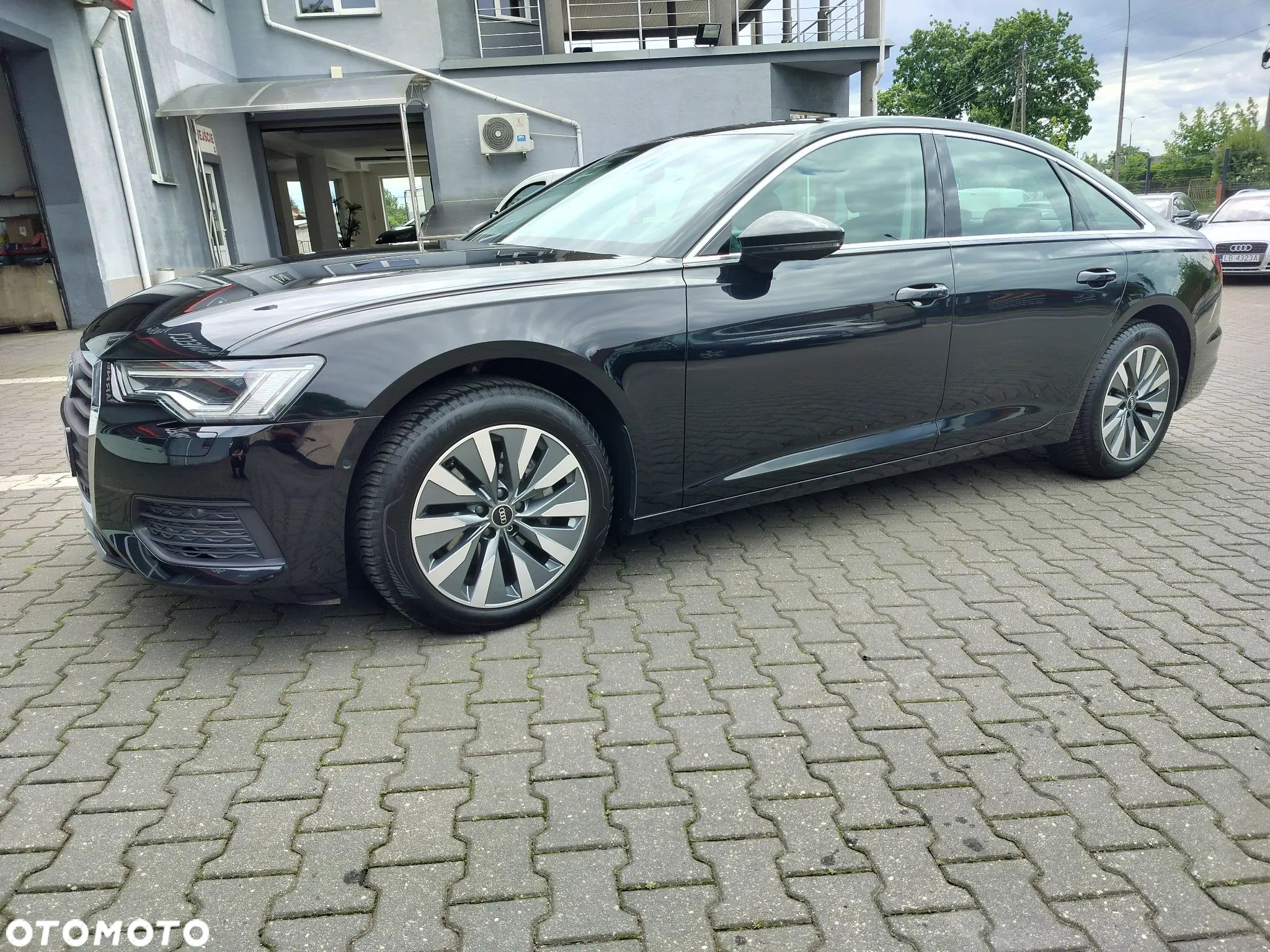 Audi A6 - 1