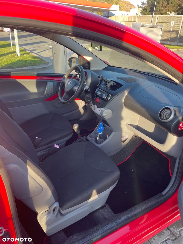 Toyota Aygo - 11
