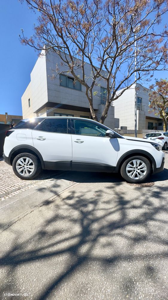 Peugeot 3008 PureTech 130 Stop & Start GPF Active Business-Pack - 4