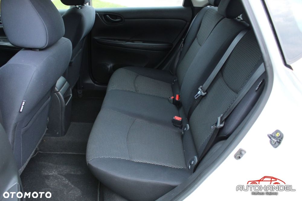 Nissan Pulsar - 8