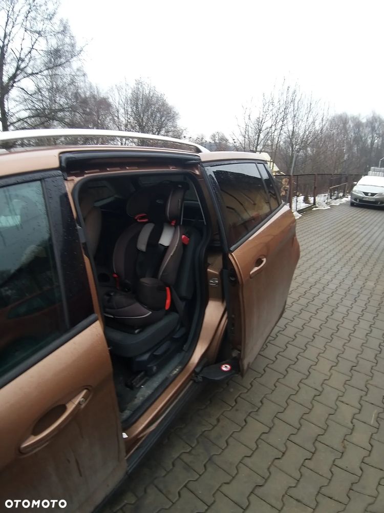 Ford C-MAX - 5