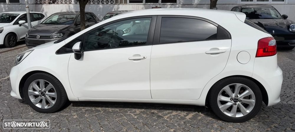 Kia Rio 1.2 CVVT TX - 3