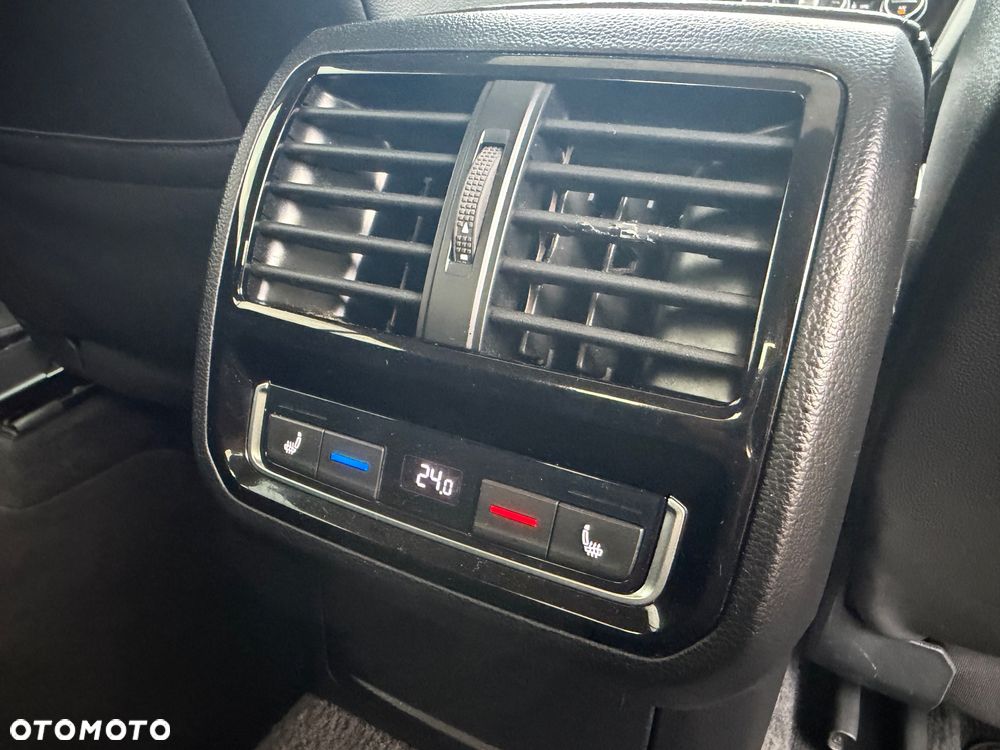 Volkswagen Arteon 2.0 TDI SCR DSG Elegance - 24