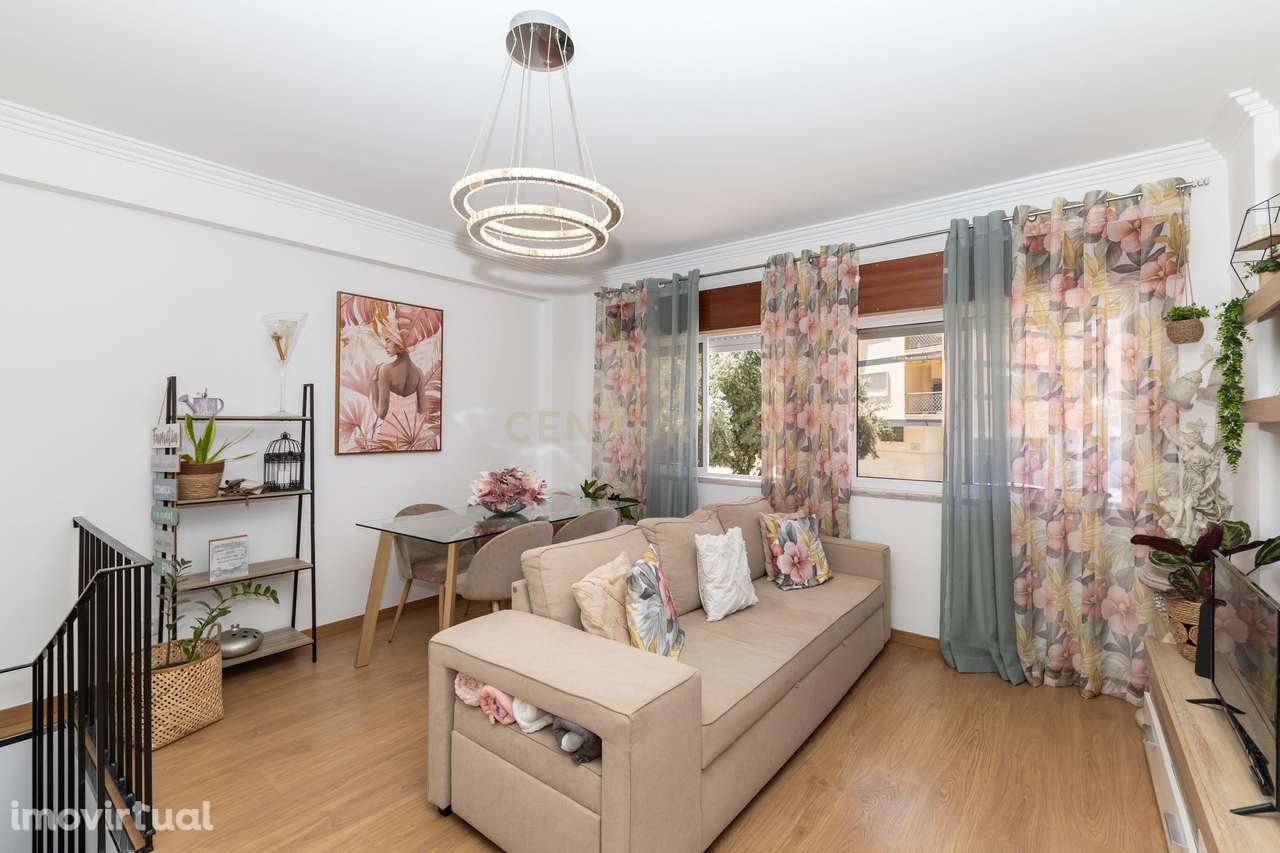 Qta. Marialva–Corroios-T1 convertido T3–Remodelado - Grande imagem: 3/30