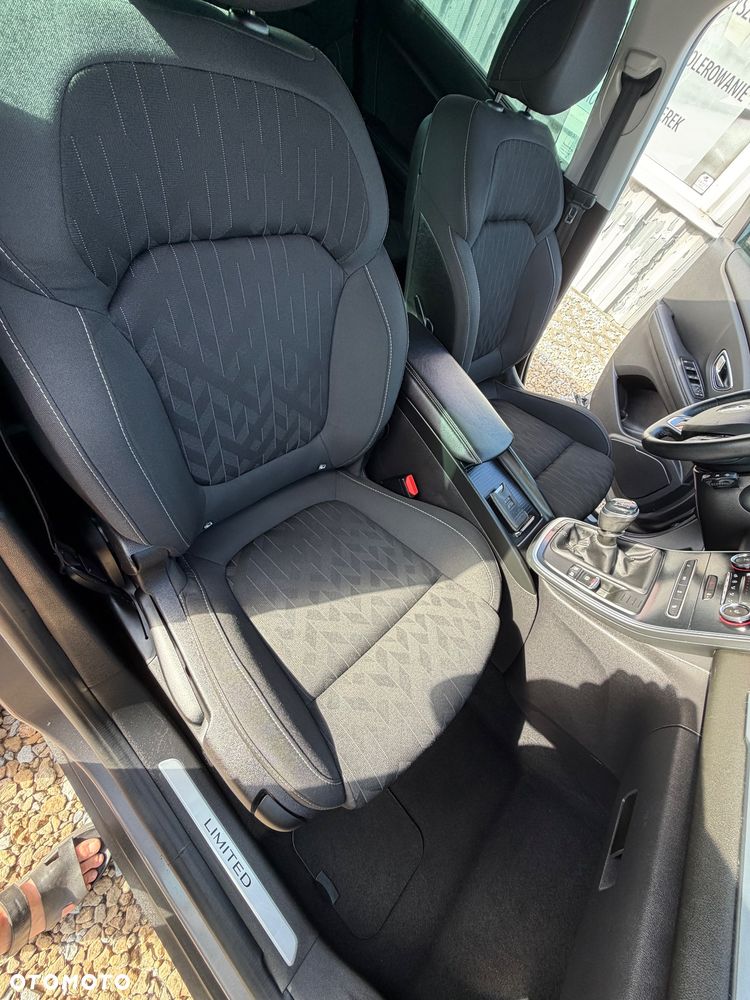 Renault Grand Scenic - 22