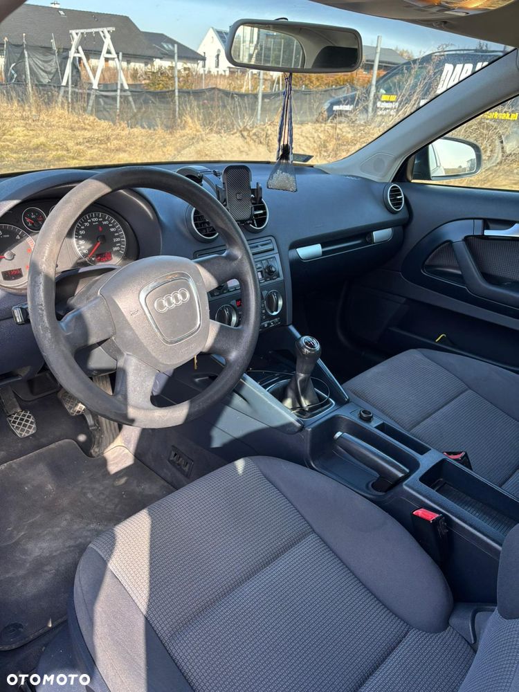 Audi A3 3-drzwiowe 1.9 TDI Ambiente - 4