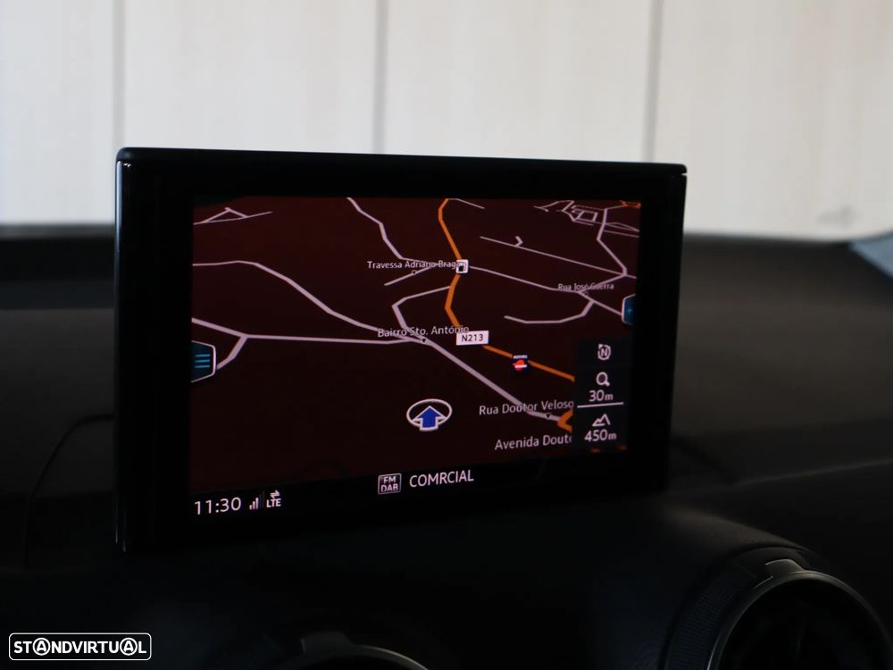 Audi Q2 30 TDI S tronic - 21