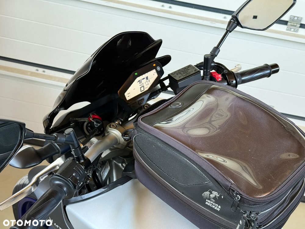 Yamaha MT - 32