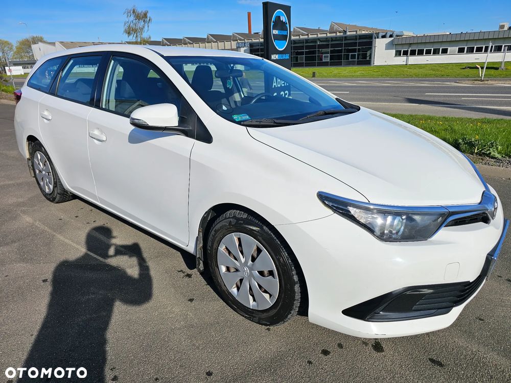 Toyota Auris 1.33 VVT-i Active - 2