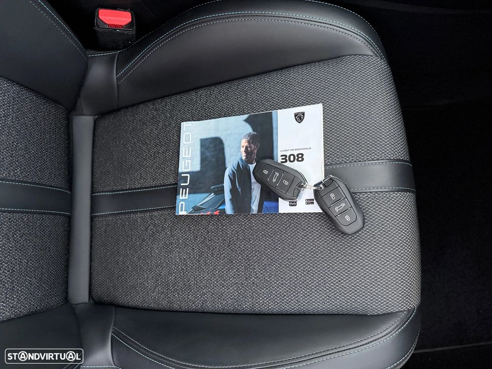 Peugeot 308 1.2 PureTech Allure Pack - 11