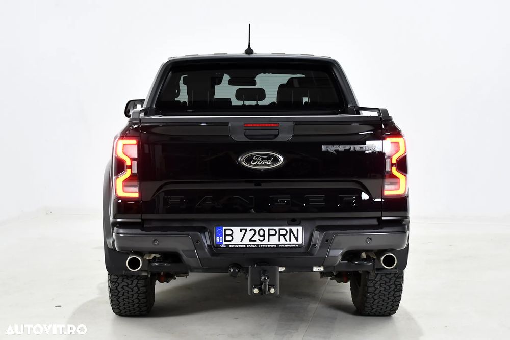 Ford Raptor - 12