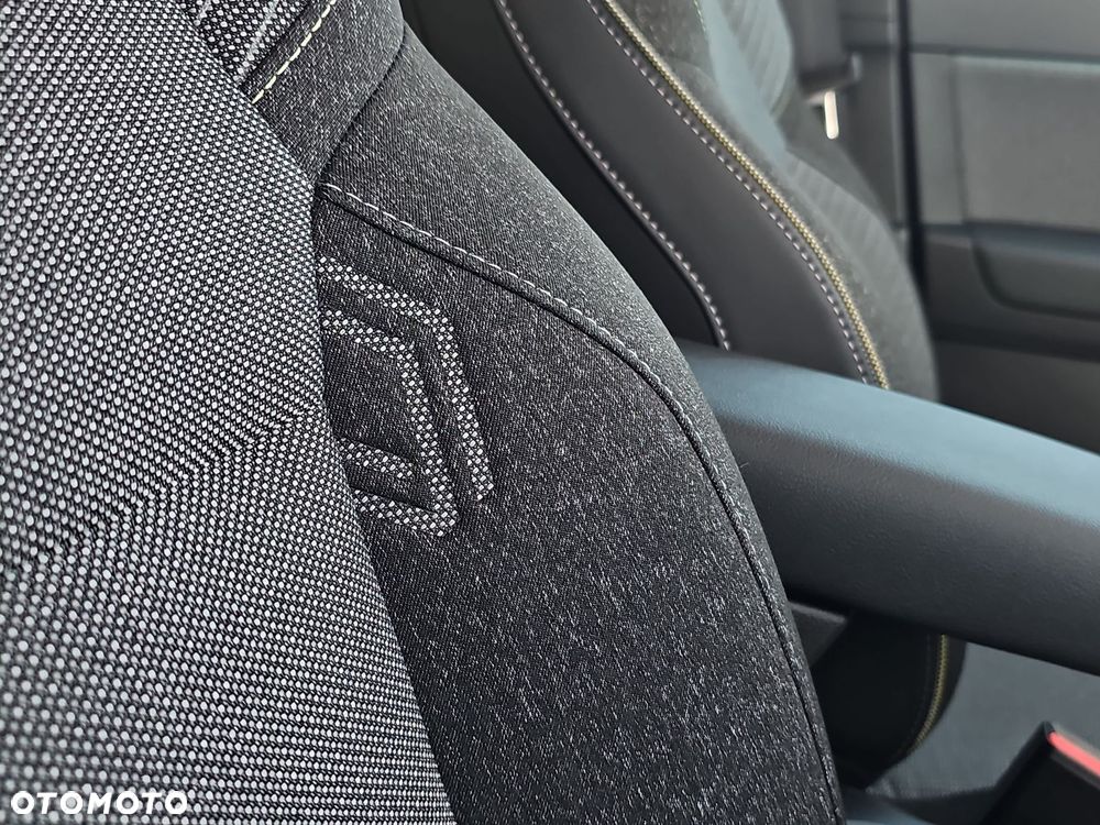 Renault Captur 1.0 TCe Techno - 23