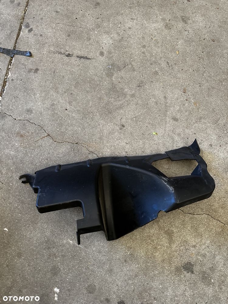 Wlot Kierownica Powietrza Ford Transit Custom BK21-V8311–A - 2