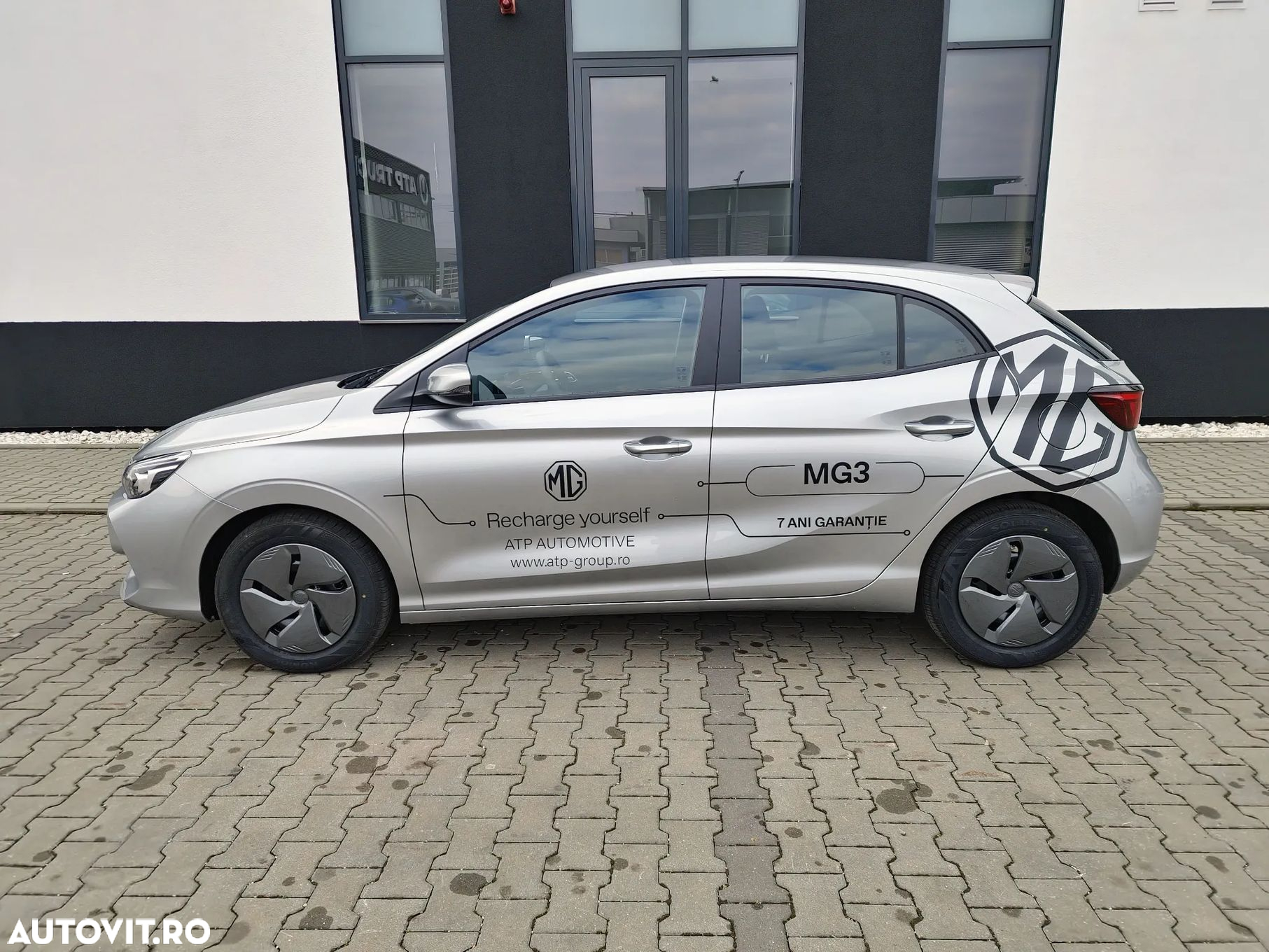 MG MG3 - 5