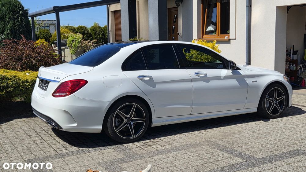 Mercedes-Benz Klasa C AMG 43 4Matic 9G-TRONIC - 1
