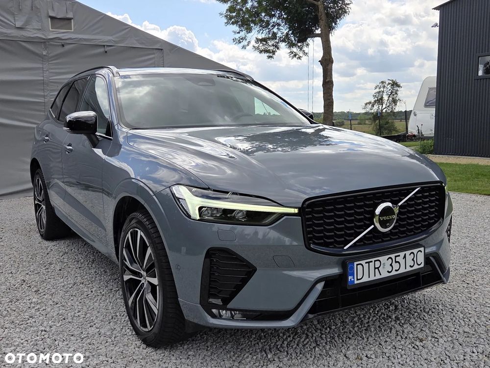 Volvo XC 60 B4 D AWD Ultimate Dark - 28