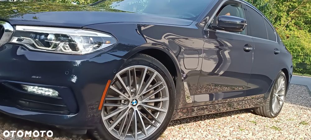 BMW Seria 5 530e iPerformance Luxury Line - 15