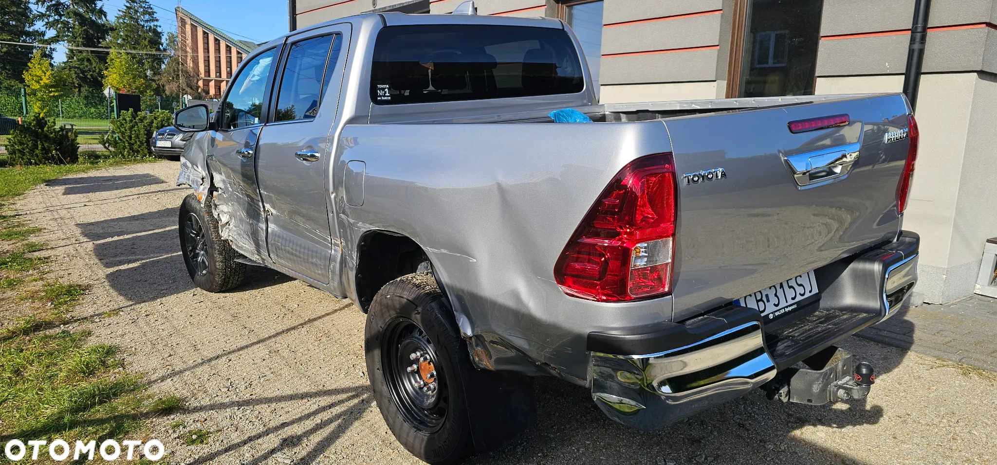 Toyota Hilux 2.4 D-4D Double Cab Active 4x4 - 5
