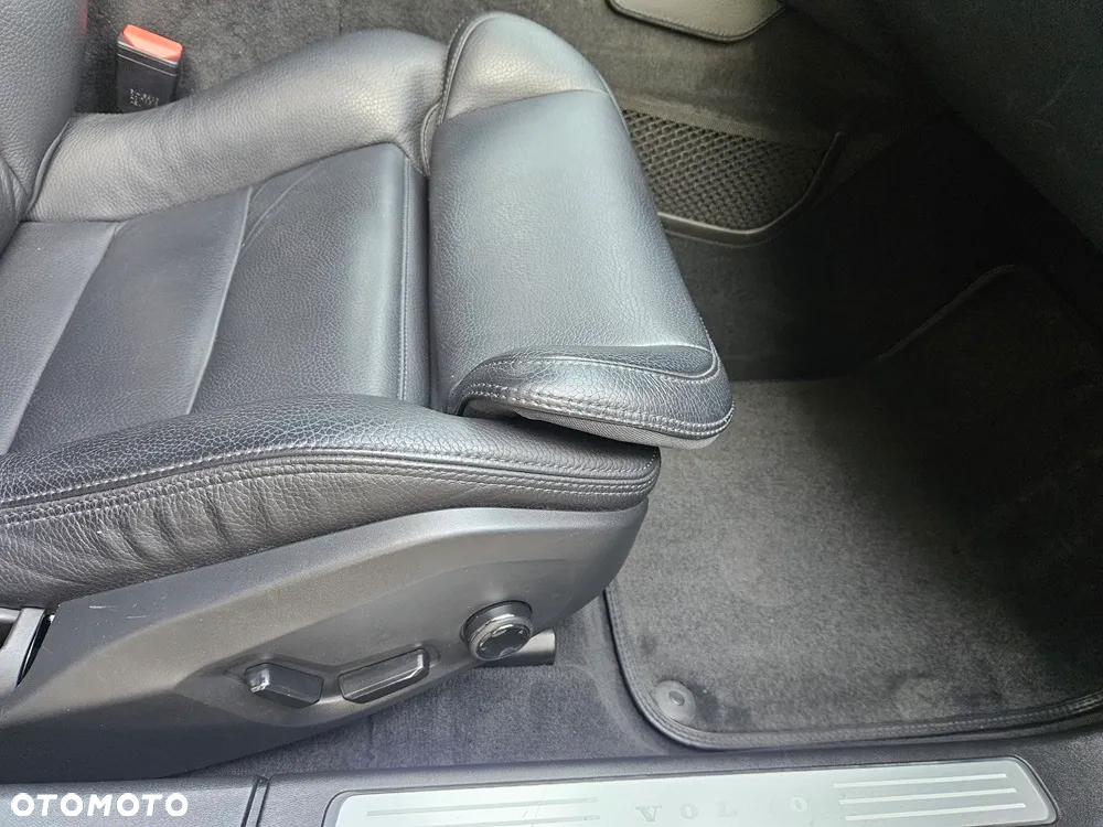 Volvo V90 D4 Geartronic Inscription - 17