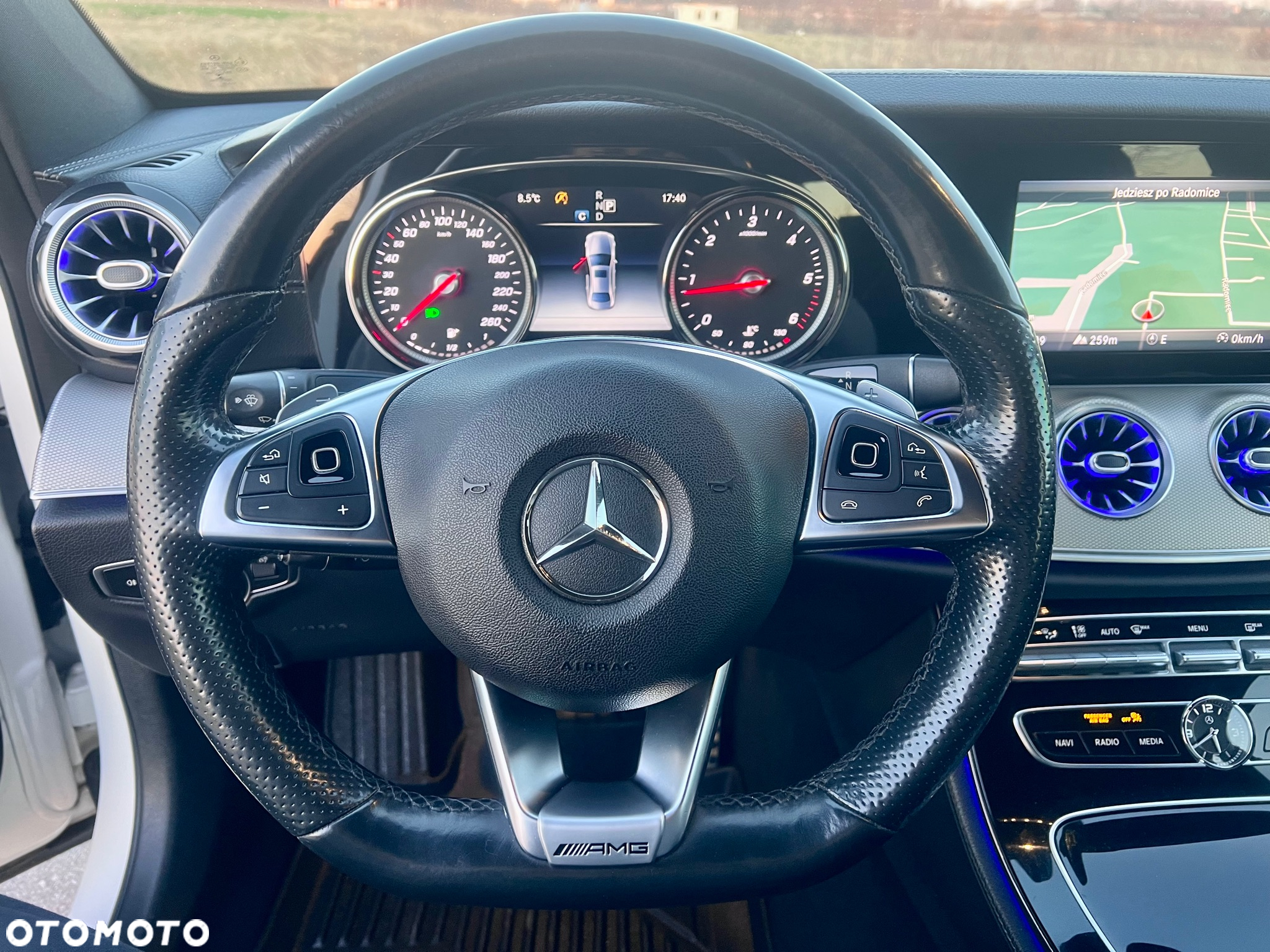 Mercedes-Benz Klasa E - 30